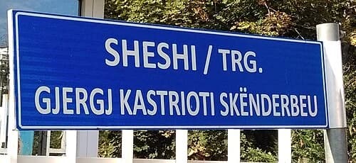 Tabela për Sheshe & Lagje
